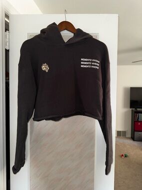 Darc Sport She wolf Black Cropped Hoodie